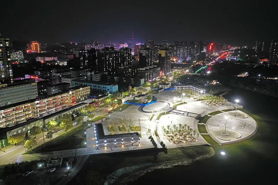 冠县夜景图片