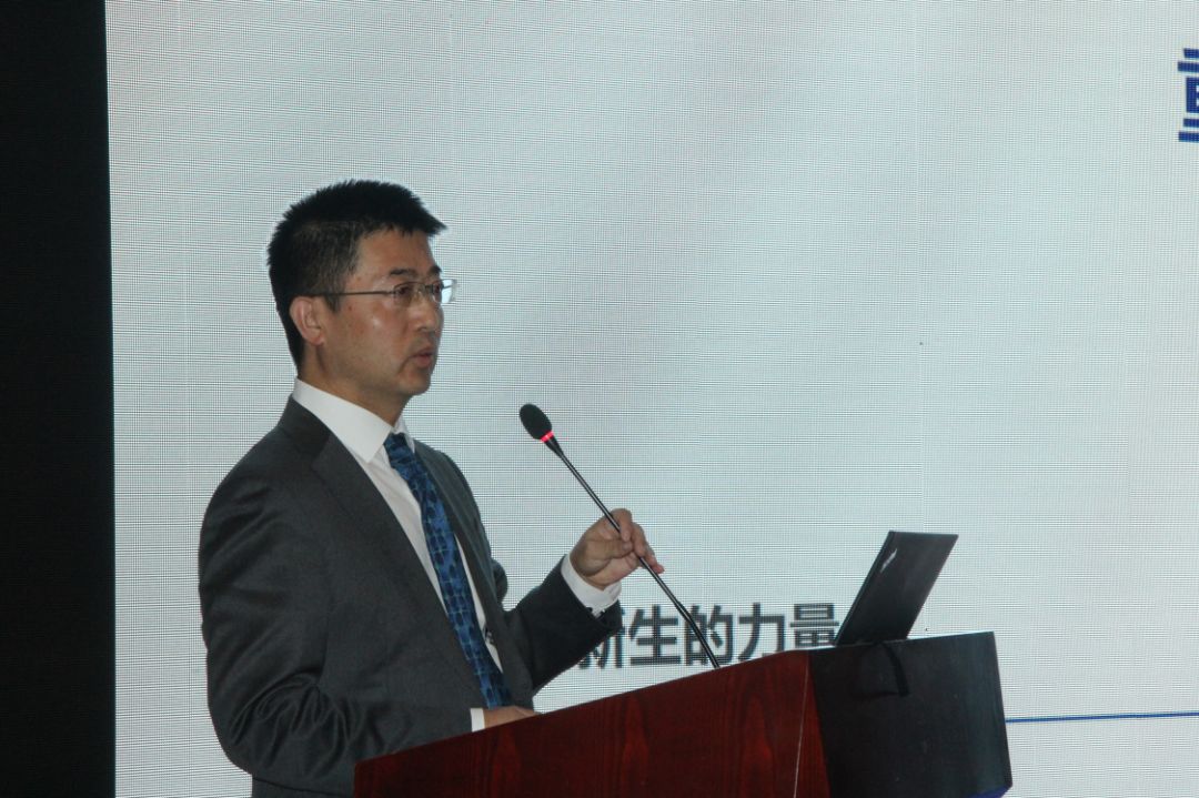 康复大学(筹)领导小组成员,临时党委委员 黄飞演讲主题:《康复大学的