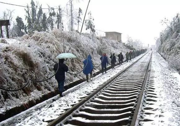 带你回顾2008年的耒阳冰灾重启11年前的冰封记忆