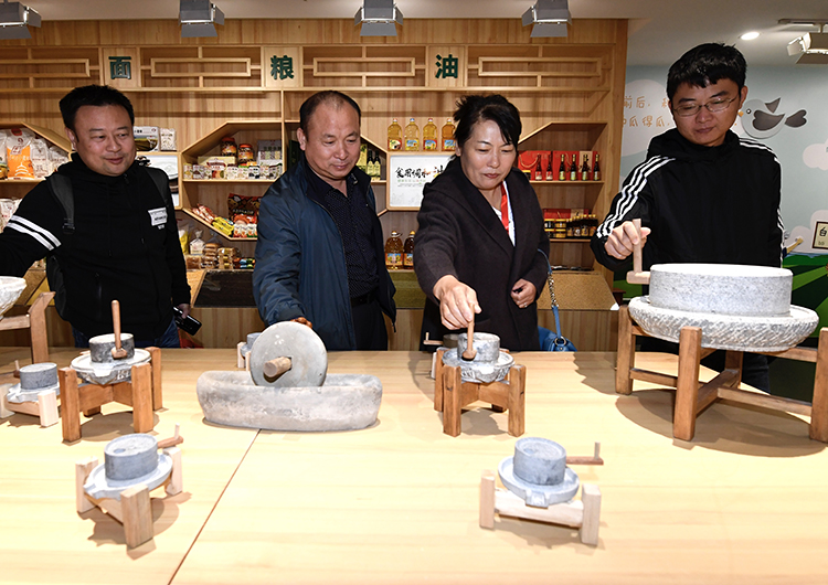 首都粮食博物馆开门迎客讲述粮食和北京人的故事