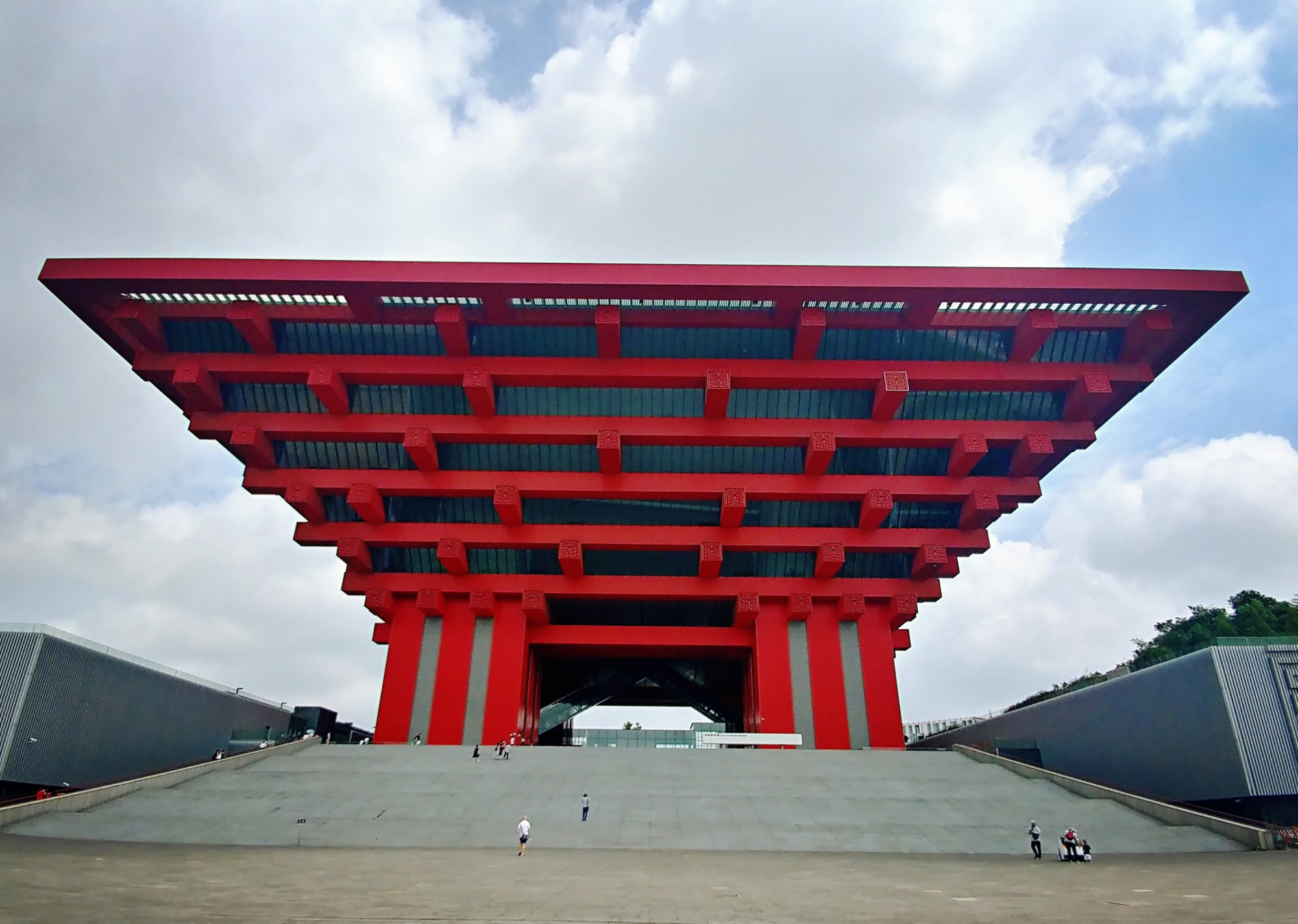 魔都上海不可错过的一处艺术景点中华艺术宫