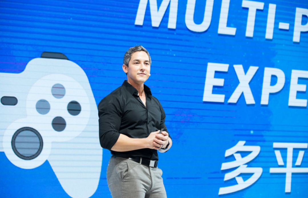 英雄联盟手机与主机平台全球执行制作人michael chow介绍:《英雄联盟