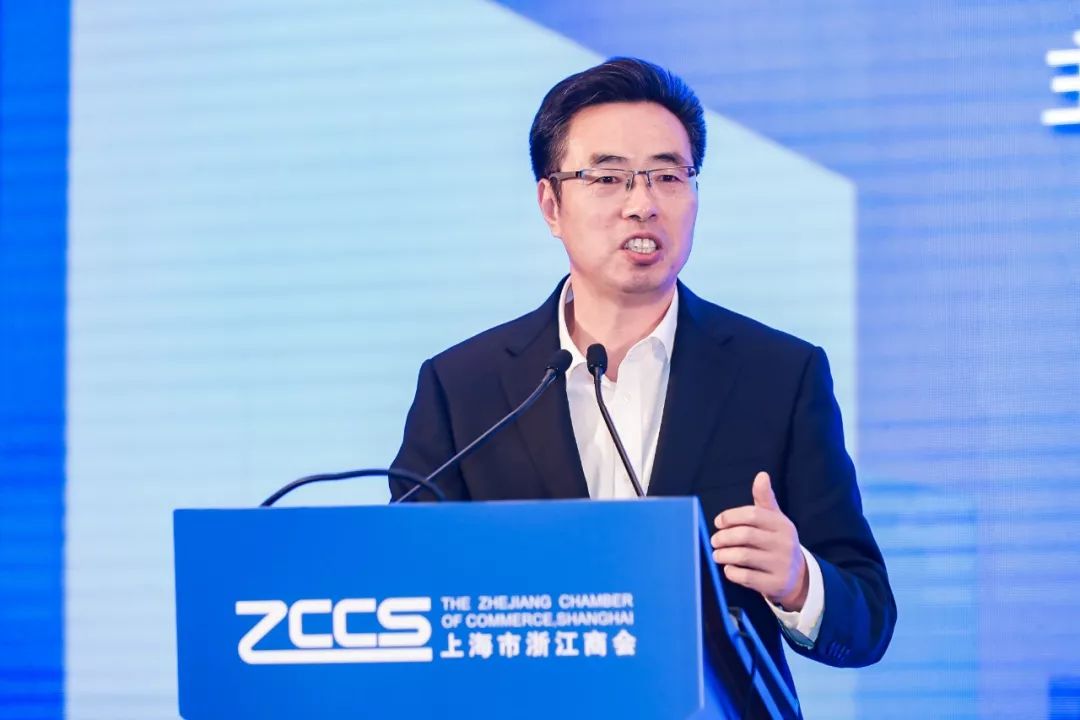 马龙华等24人当选联席会长,王孝银等32人当选常务副会长,王善良等14人