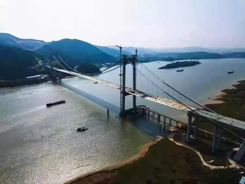 预计今年内可建成通车工程进展顺利自投入建设以来清远清新至云浮新兴