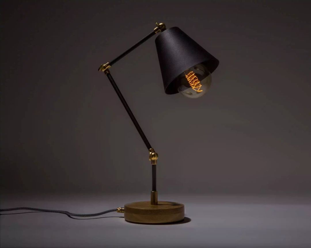 素材45款式新颖的台灯案例分享331期
