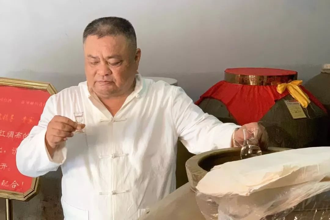 为你揭秘实惠又好喝的纯粮酒!_徐强