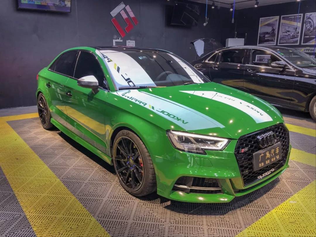 崩哭m的奥迪s3改色大变身-独有韵味的邮政绿