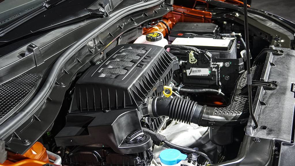 3t发动机,最大功率163马力,峰值扭矩230牛·米,自动挡车型与之匹配的