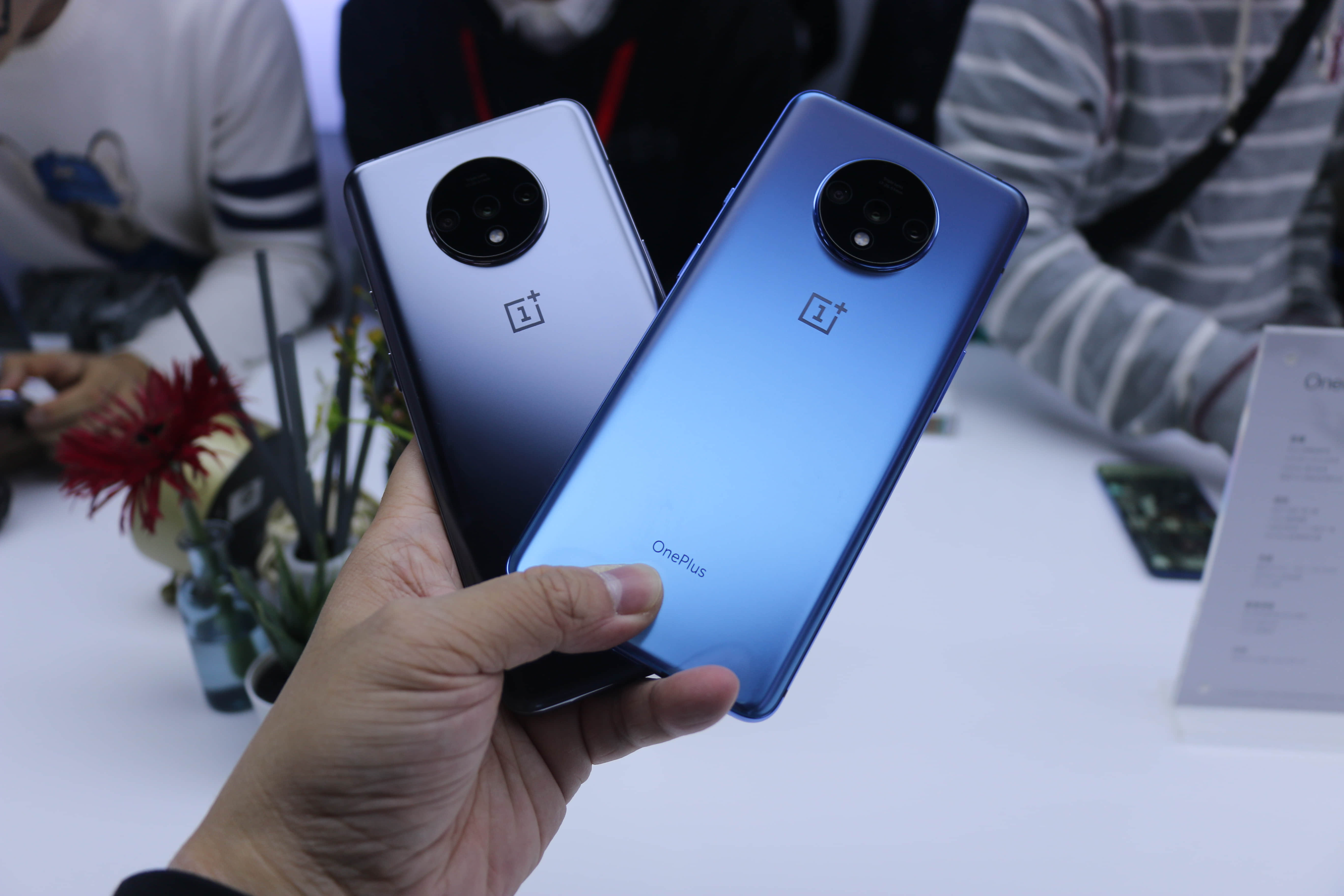 原创一加7t 现场上手:缺少惊喜,但90hz 和三摄真香