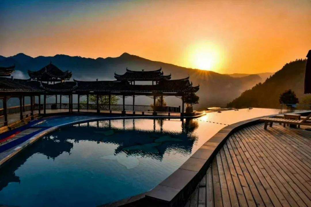 藏在大山里的世外桃源——怀化大峡谷,枫香瑶寨房车二日游