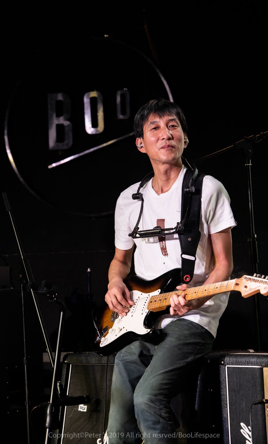 这个冬天一起与万晓利及时行乐吧