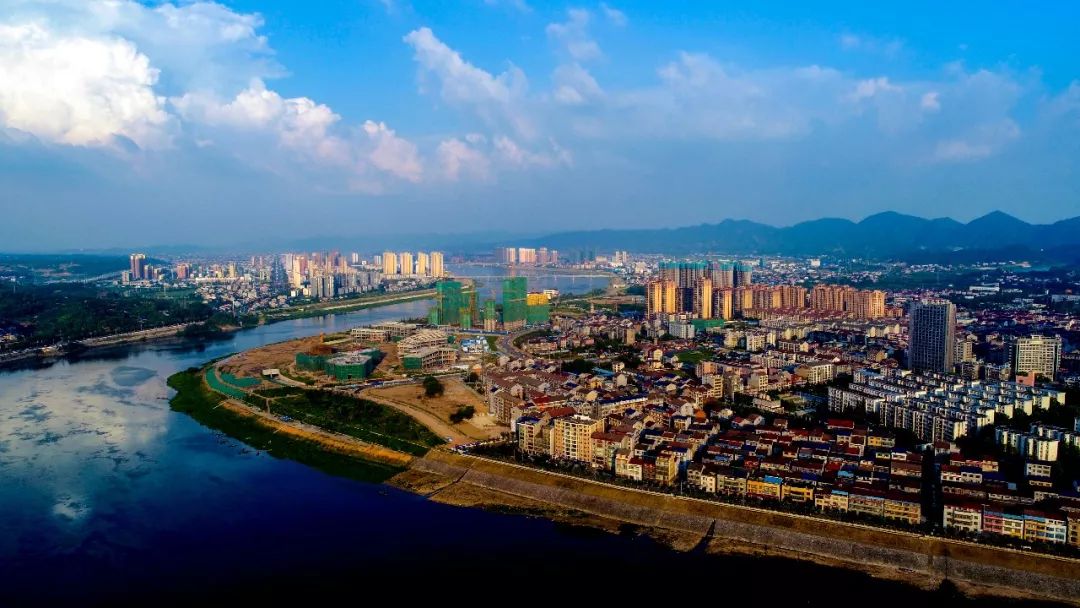 新时代新石门新风采庆祝新中国成立70周年摄影作品展