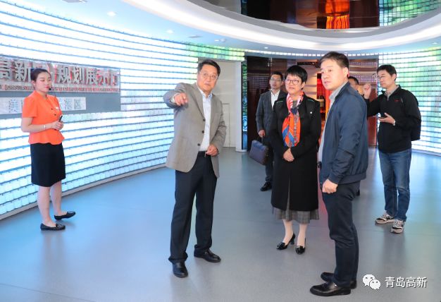 润泽科技发展有限公司董事长周超男一行考察青岛高新区