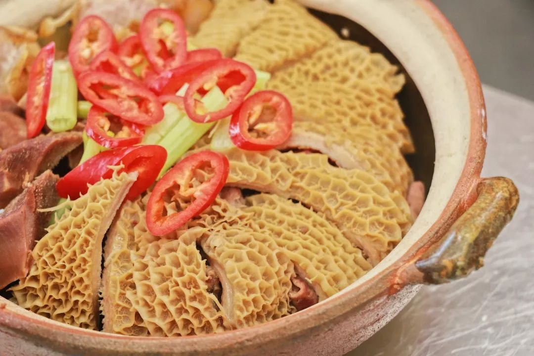 中山美食游探店61一生专注将牛杂做到极致