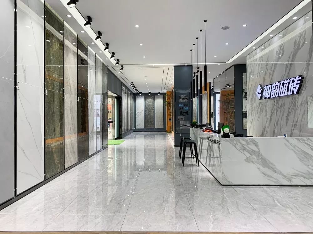 新店风采神韵磁砖成都旗舰店盛装亮相