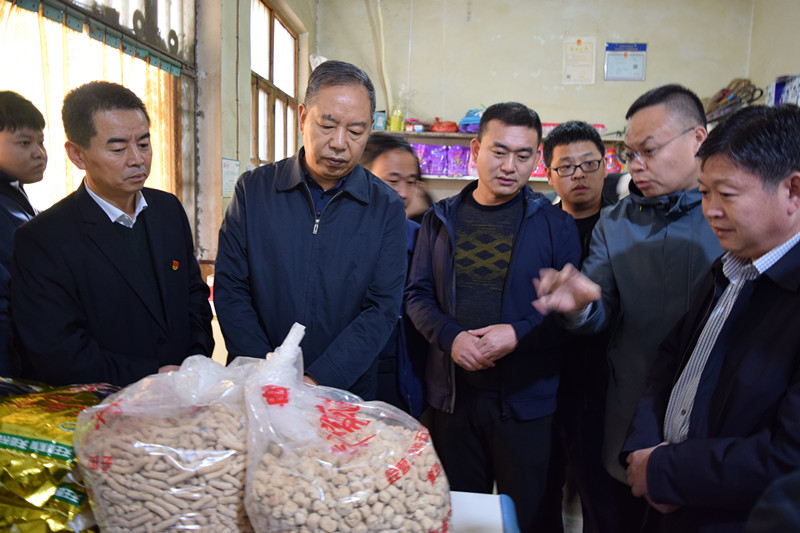 山西省,运城市市场监管局对垣曲县农村地区食品安全进行调研督导