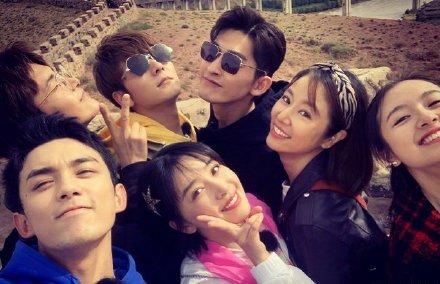 43岁林心如素颜少女气质太绝!同框20岁李兰迪零差距像双生姐妹花