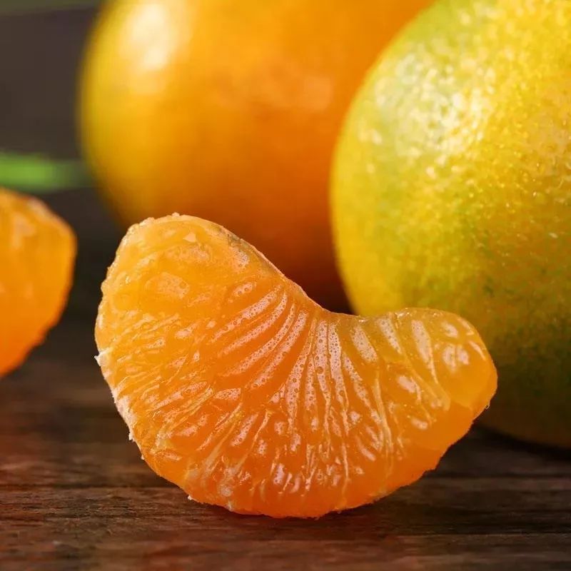 宽广超市产地直采新鲜上线甜香四溢细嫩多汁的小叶桔吃一口心都要化了