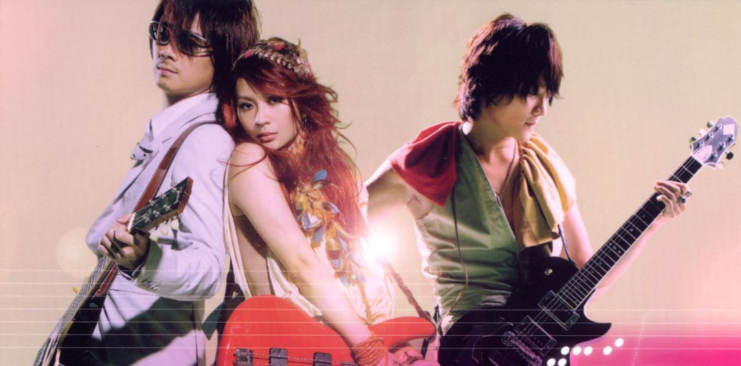 主唱被迫退团新人竟取名lydia飞儿乐团到底怎么了