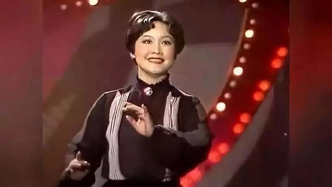 80年代初,太平洋影音公司的盒带年产量突破了800万盒,朱明瑛,苏小明等