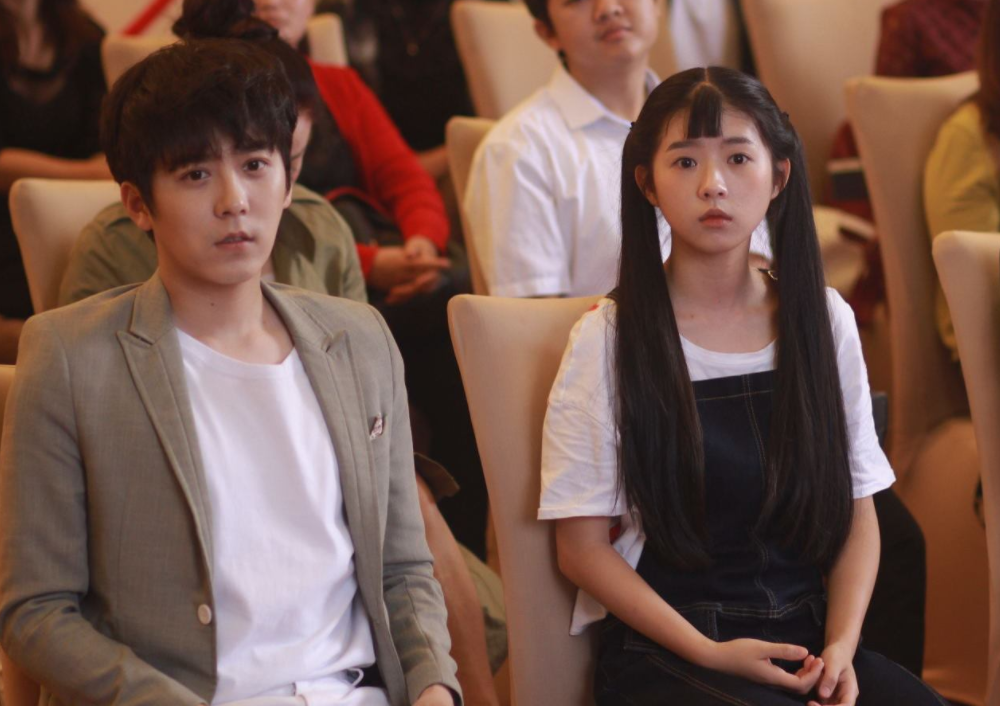 孔舒航搭档何蓝逗 爱国组合引起无限舒适