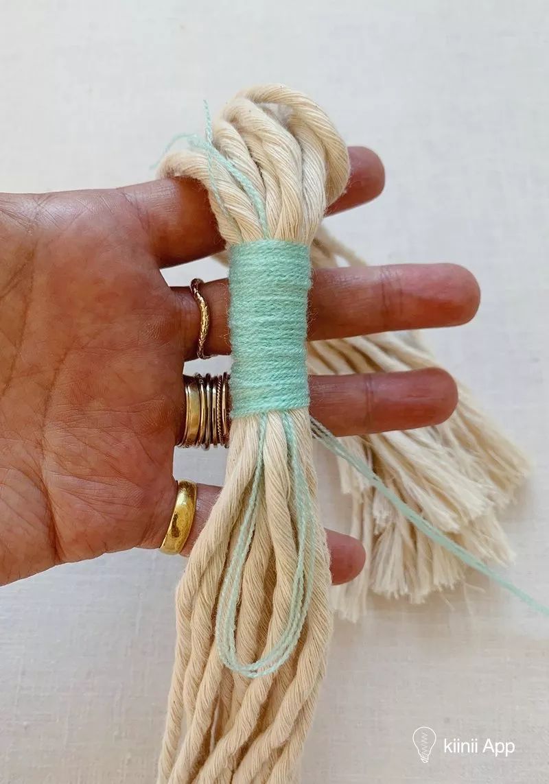 diy彩色缠线结绳墙挂