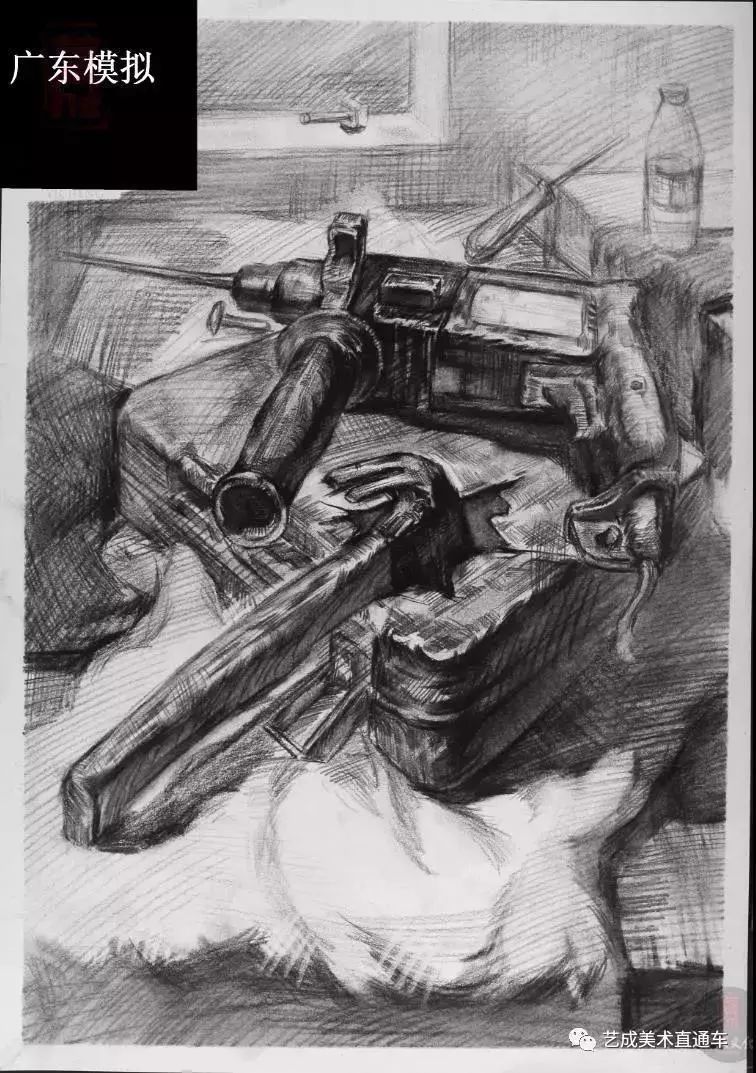 2019届广东美术联考模考素描高分卷这么难的题居然还画得这么精彩