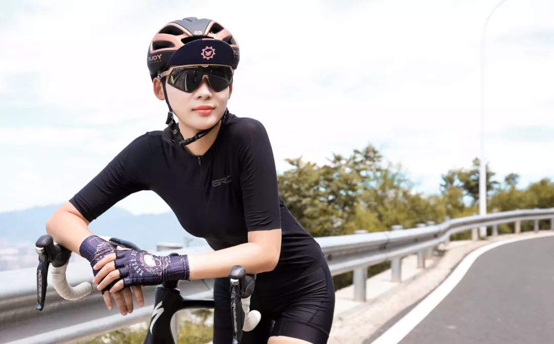 单车恋人-妮妮|骑行是一种态度