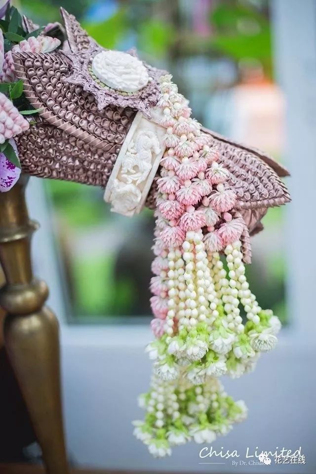 在泰国当花艺师没点手艺还真不行