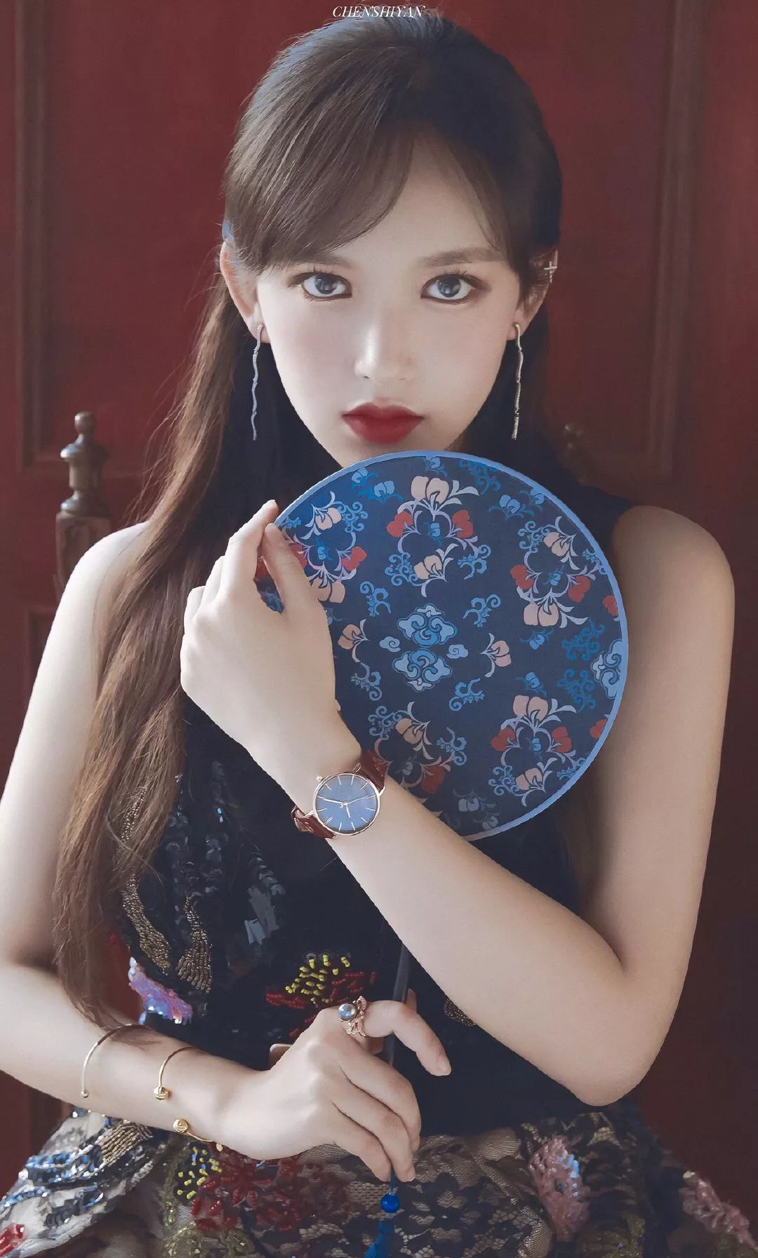 女团"铁"刘海_lisa