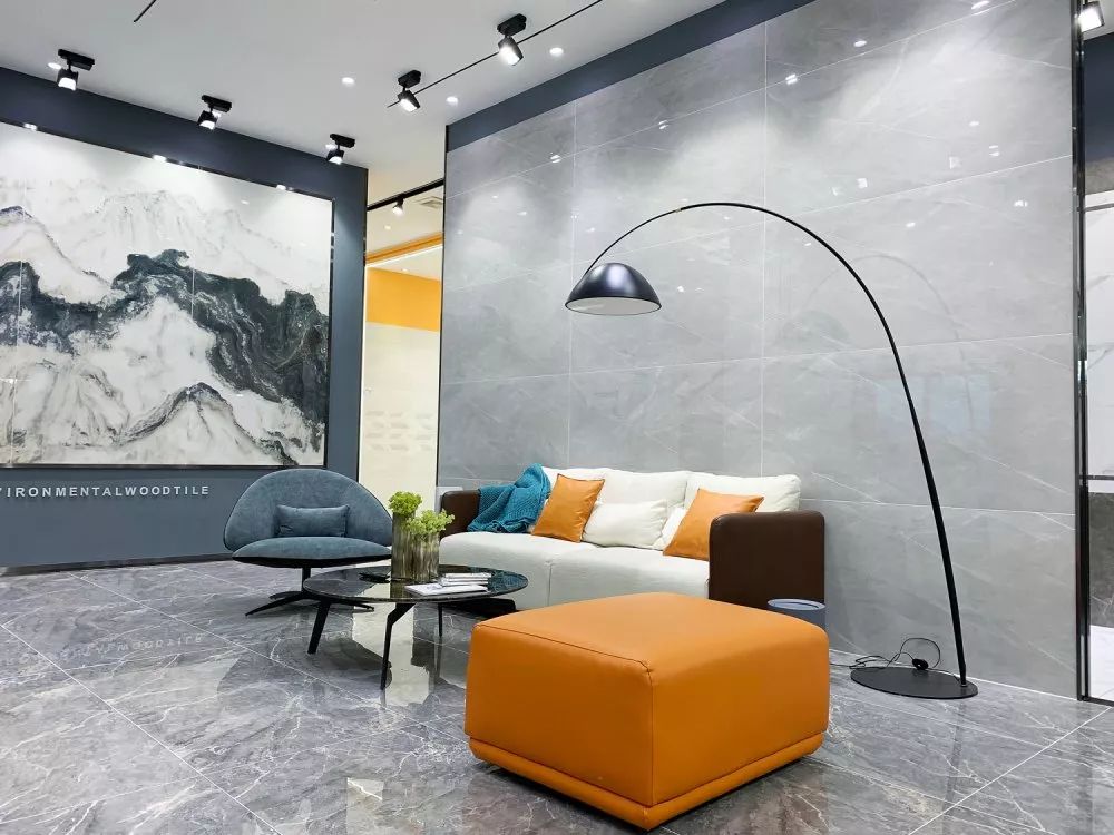 新店风采神韵磁砖成都旗舰店盛装亮相