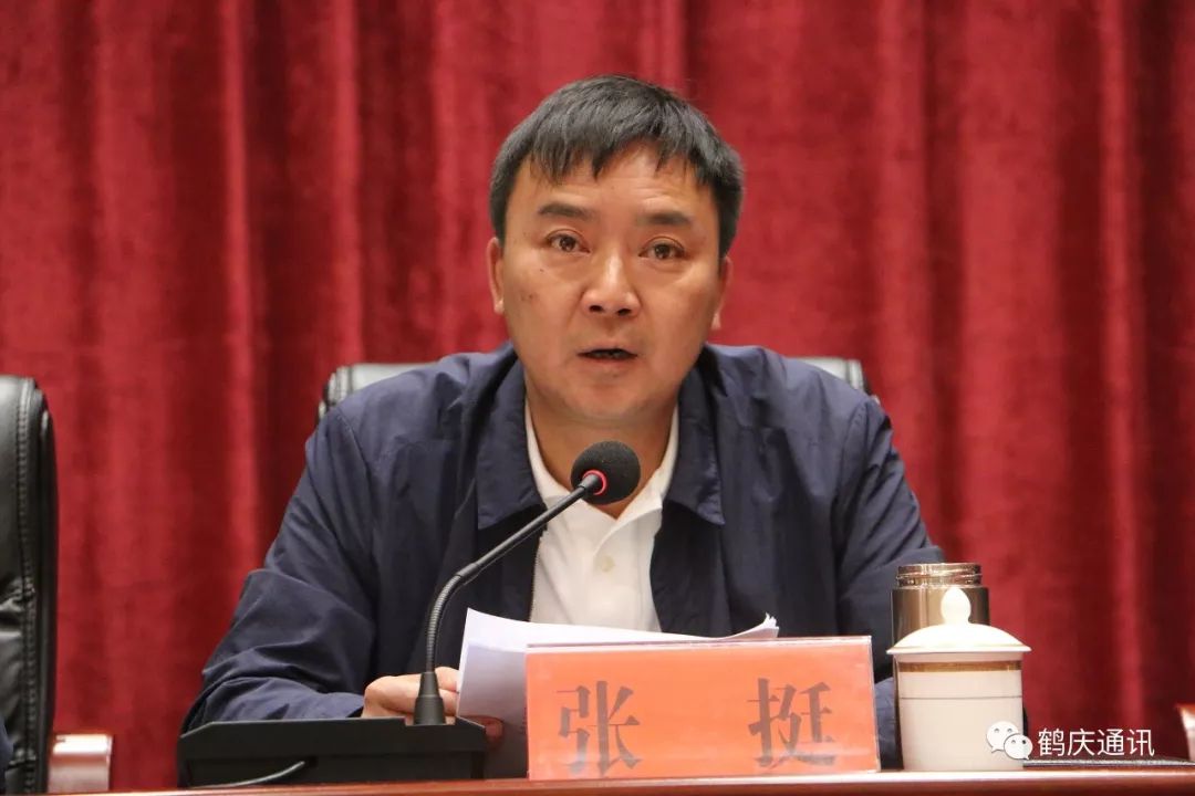 鹤庆县召开2019年脱贫攻坚表扬大会暨脱贫攻坚先进事迹