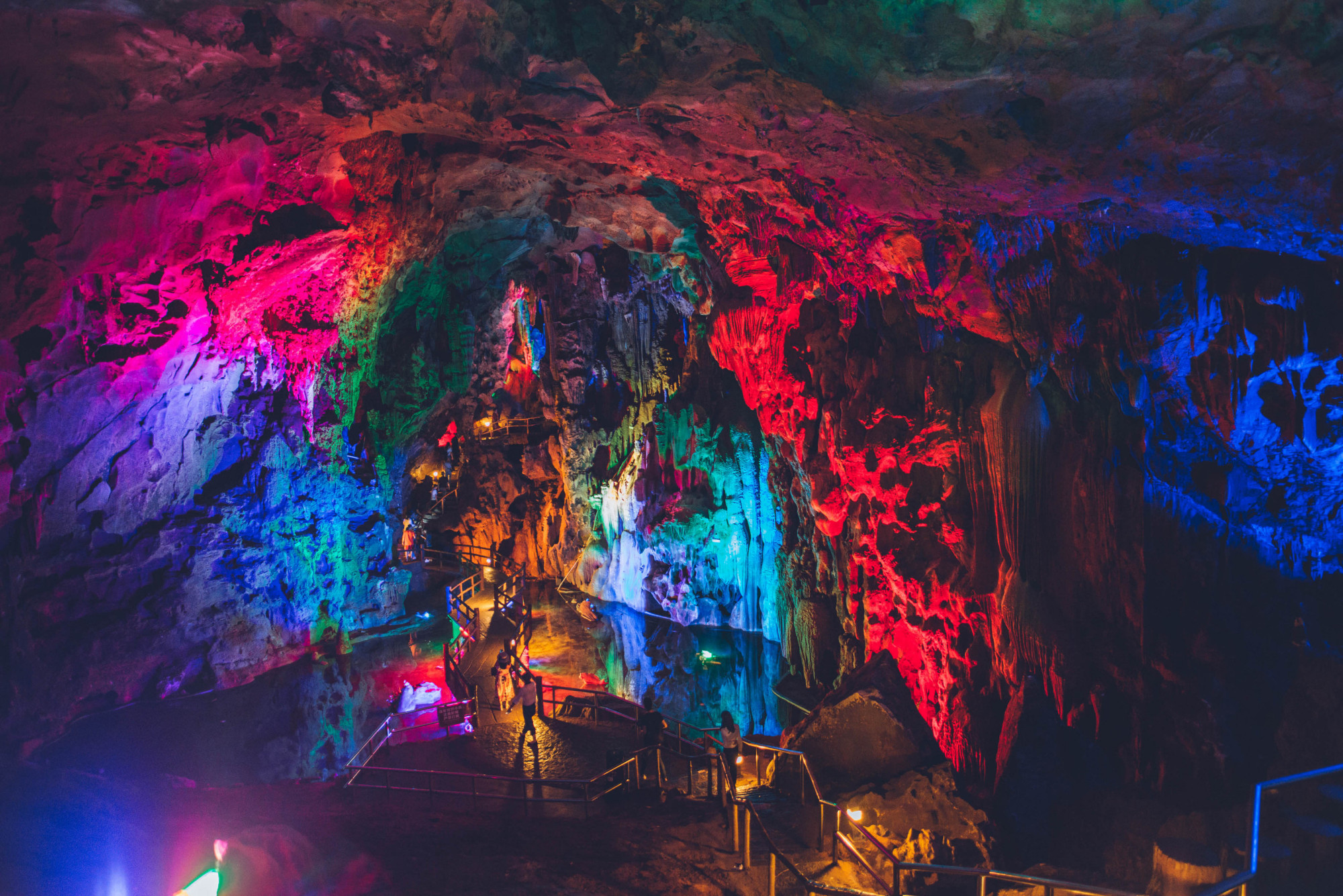 原创广东清远私藏的地下宫殿居省内溶洞规模之首