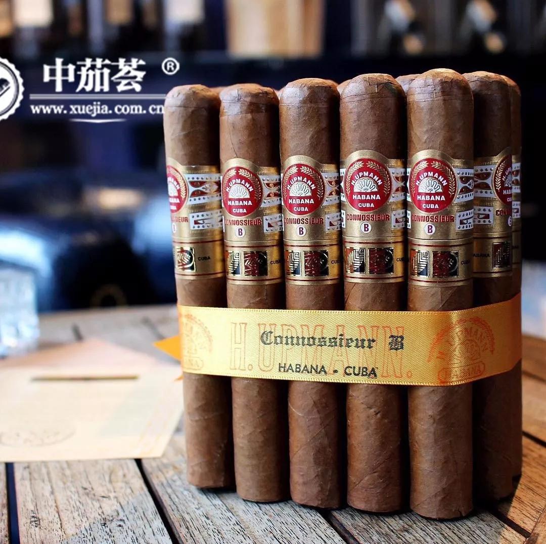 雪茄发霉怎么办1分钟教你快速处理发霉的雪茄乌普曼2号鱼雷