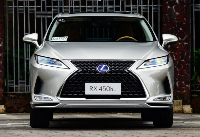 变化不仅在于加长体验雷克萨斯rx450hl舒适出行的首选