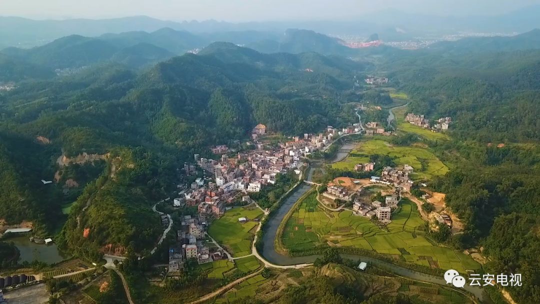 云浮富林镇山清水秀人杰地灵是三罗武装斗争第一枪策源地