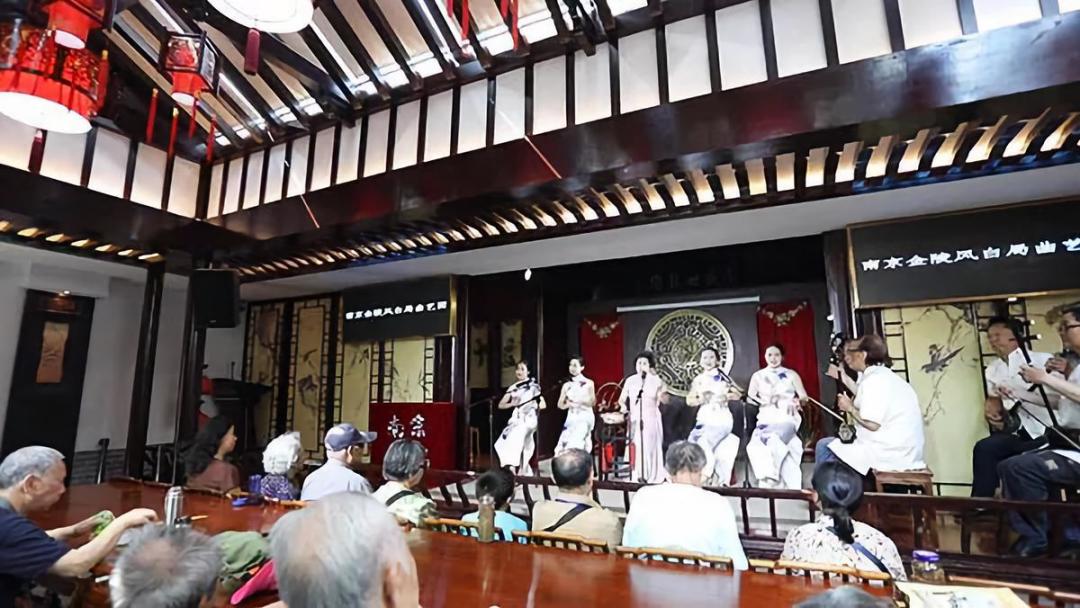 祖孙三代,共圆戏梦人生