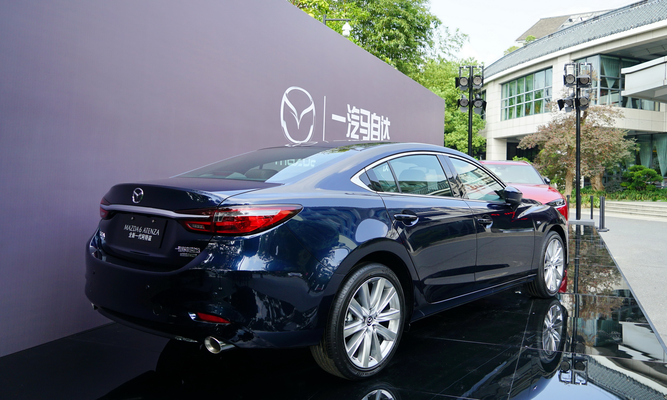 追加新颜色阿特兹新增晶钻蓝