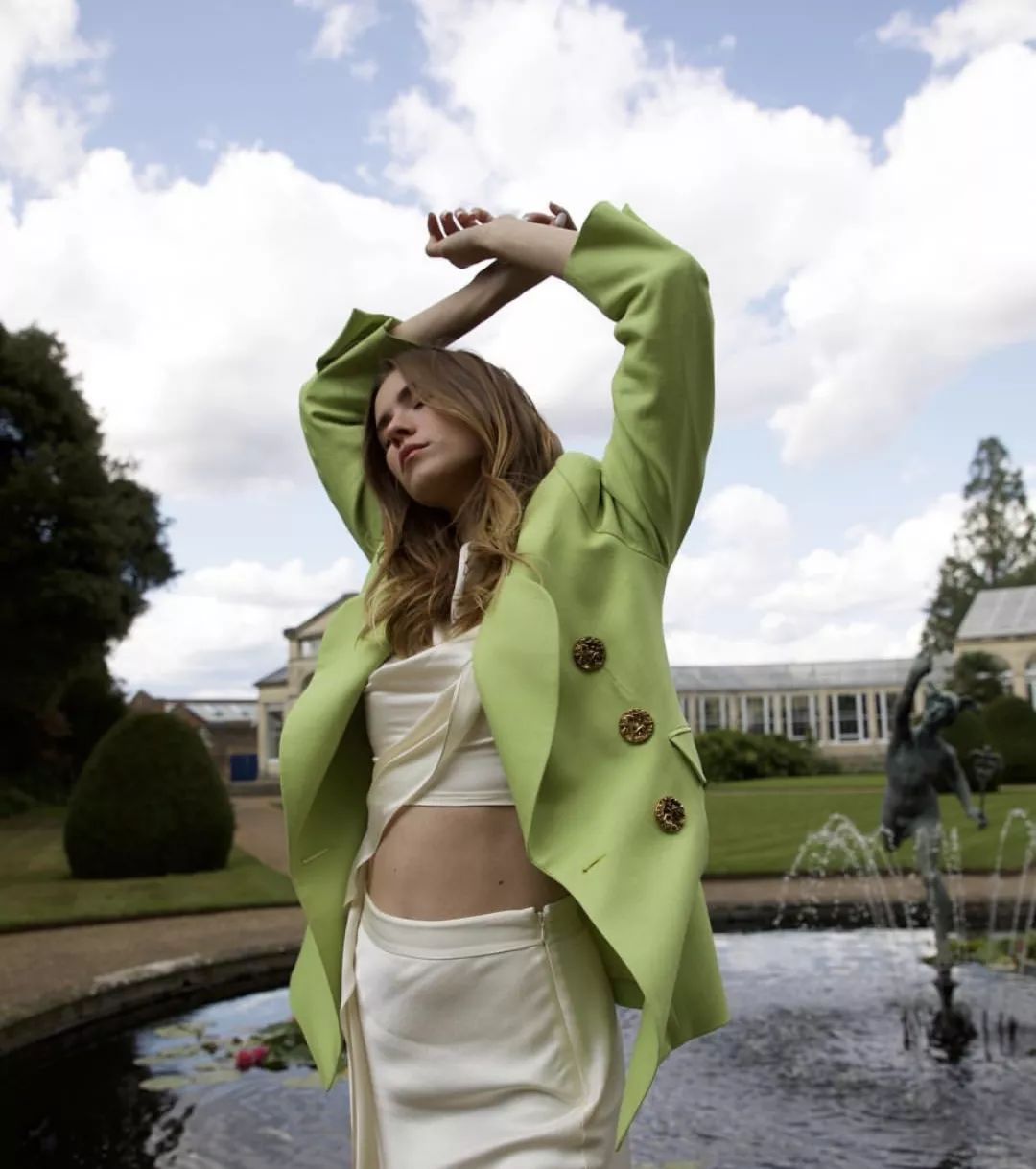 georgia jay国家:新西兰推荐包款:ombra来自新西兰的小众包品牌