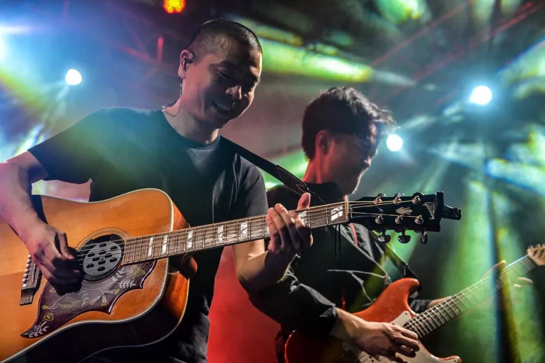 苏阳乐队登陆北展剧场重现西北摇滚风情