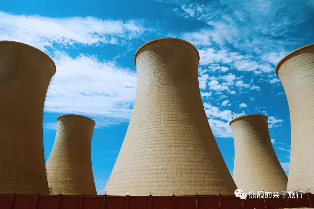 寻找老爸的青春记忆神秘404厂的亲子之旅