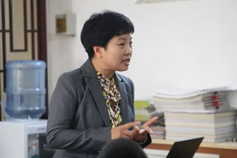 在学科融合课程篇中,徐岩,郭珩,范金科老师从科学,绘本,语文等不同