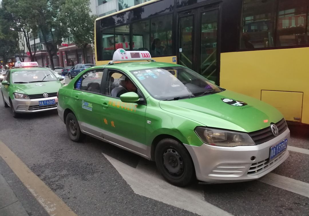 跨区返空费取消双流出租车进入8元时代