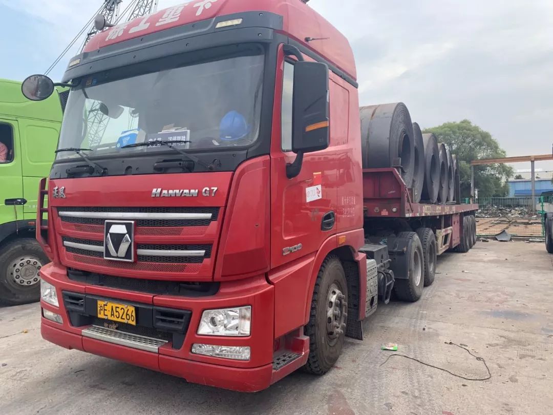 实名曝光常熟交警近期查获8辆百吨王