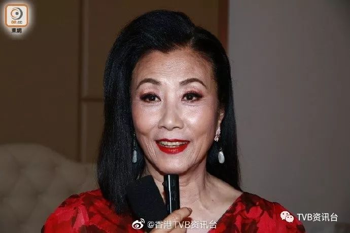 合作31年劲长情汪明荃攻入马国卖床褥