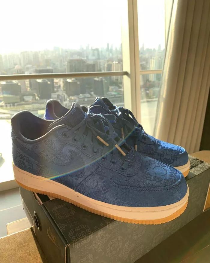 周董上脚蓝丝绸clotxaf1完整入手信息来了