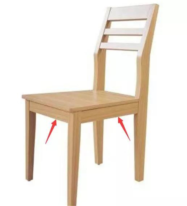 拉档拉档的断面比望板要小,且两侧拉档的位置要低于前后拉档.