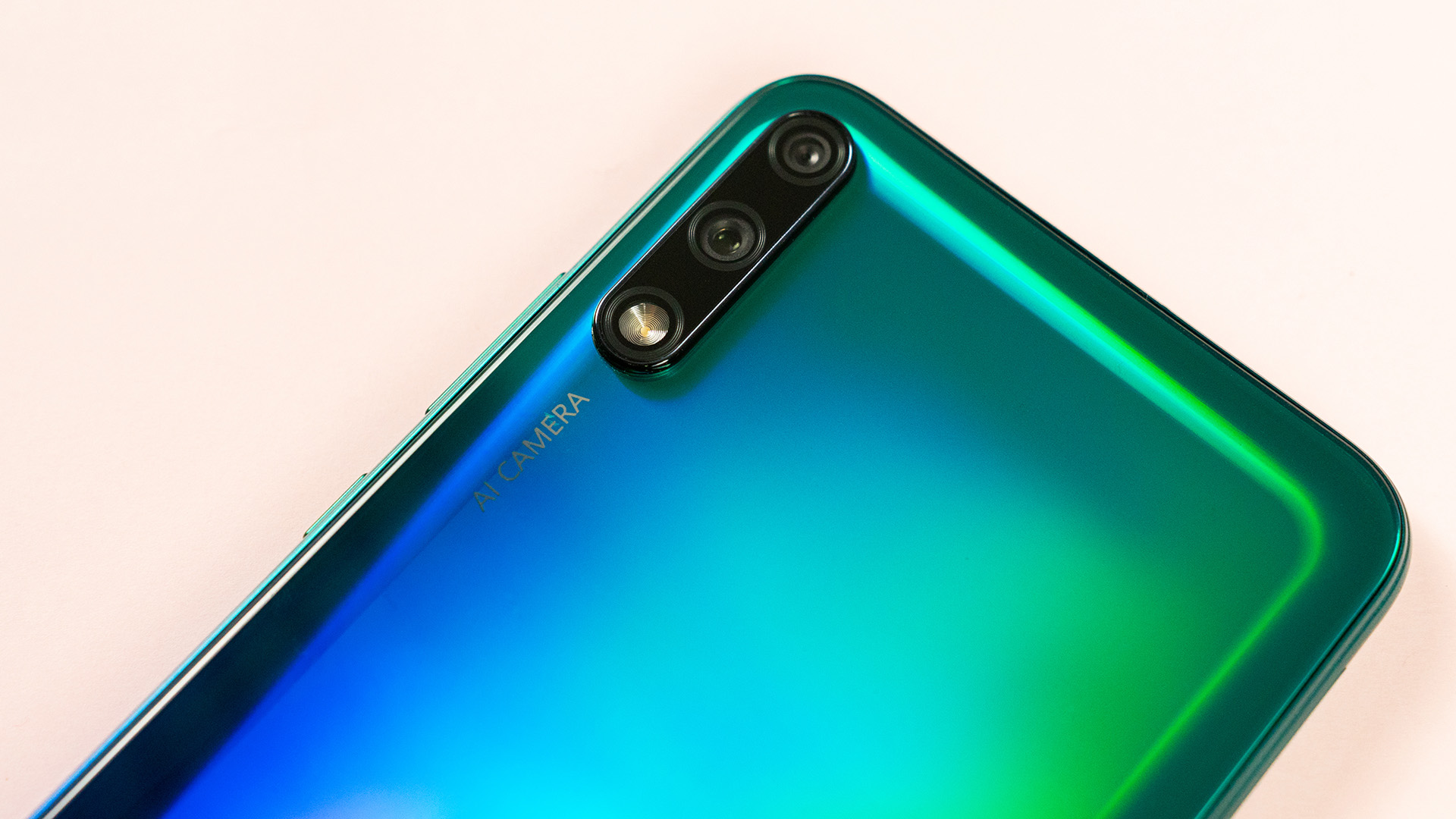 全息幻彩机身 4800w超清夜景 华为畅享10图赏