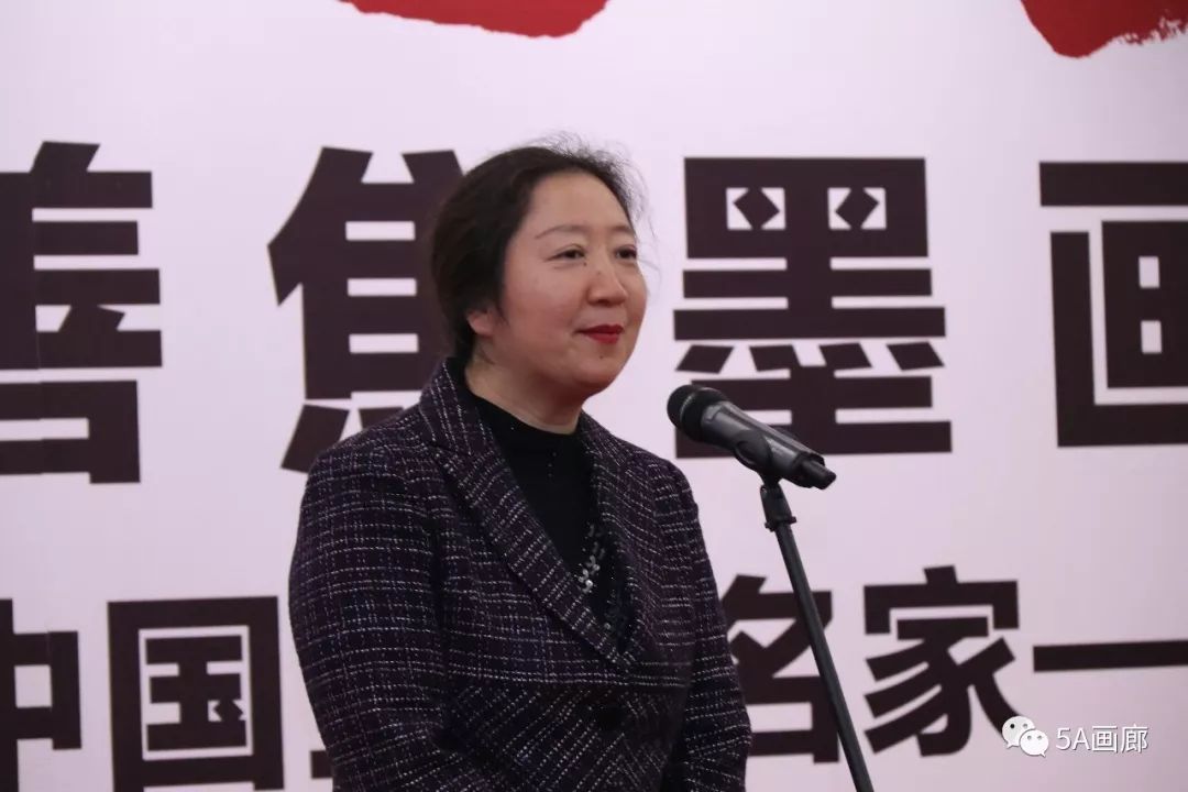 陈玉华人民美术出版社副社长保彬南京艺术学院老校长,教授王镛原中国