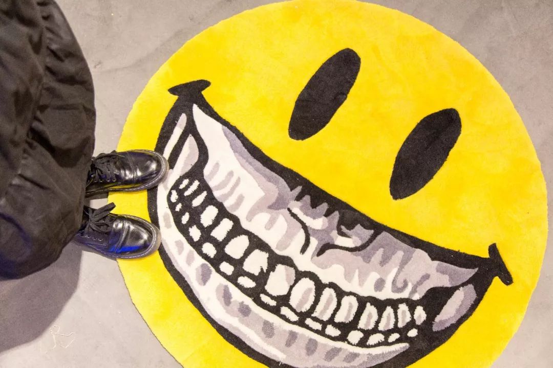 罗志祥都爱全国第①家poplife潮玩实体店来了超多限定款